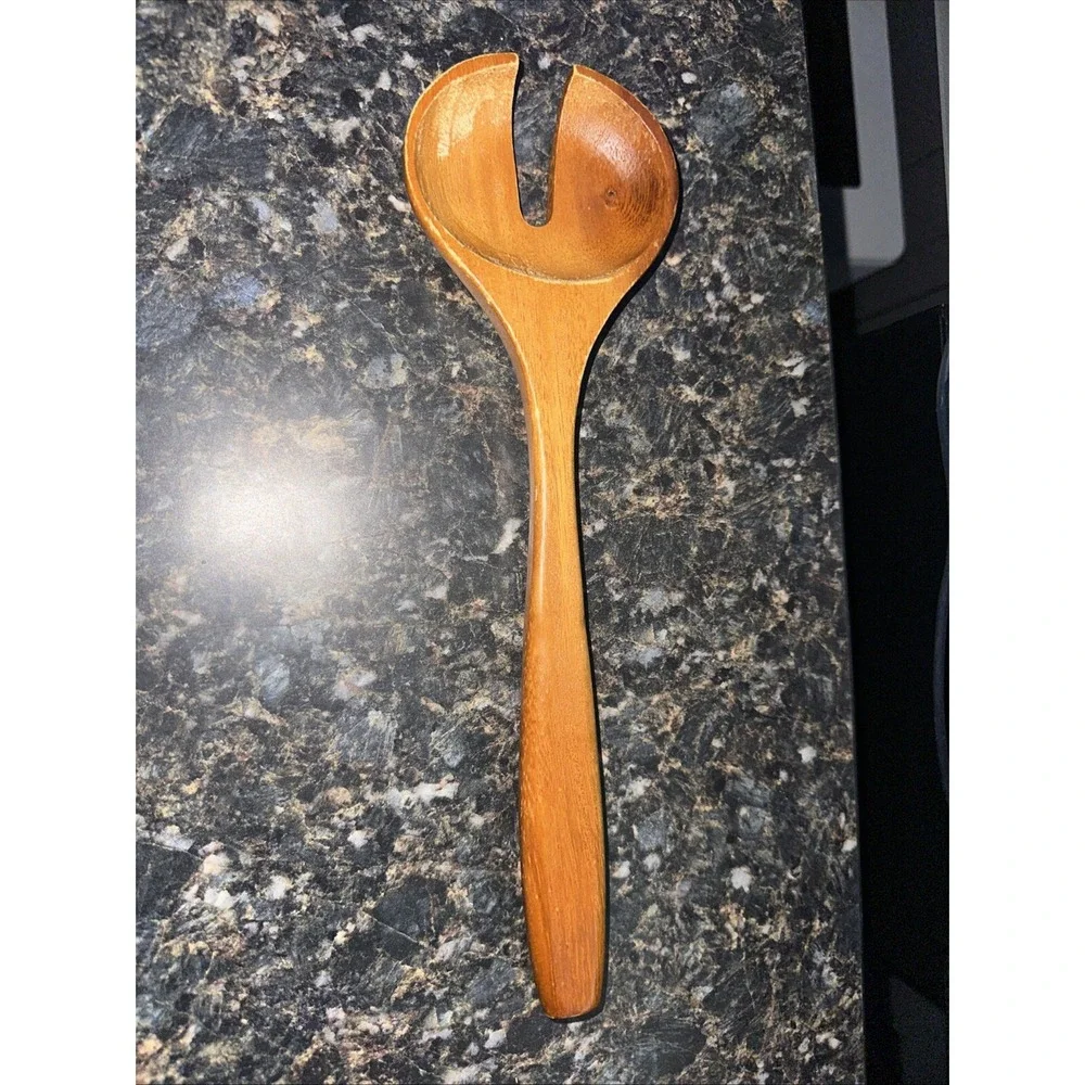 1 Gorgeous Thick  Wooden Salad Servers Kitchen Utensils Fork Style Spoon